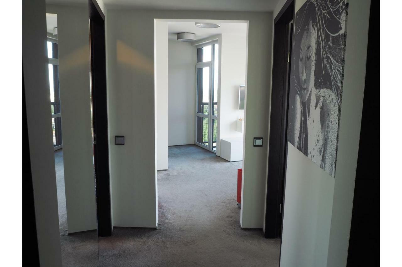 Skyhome Klaipėda Esterno foto